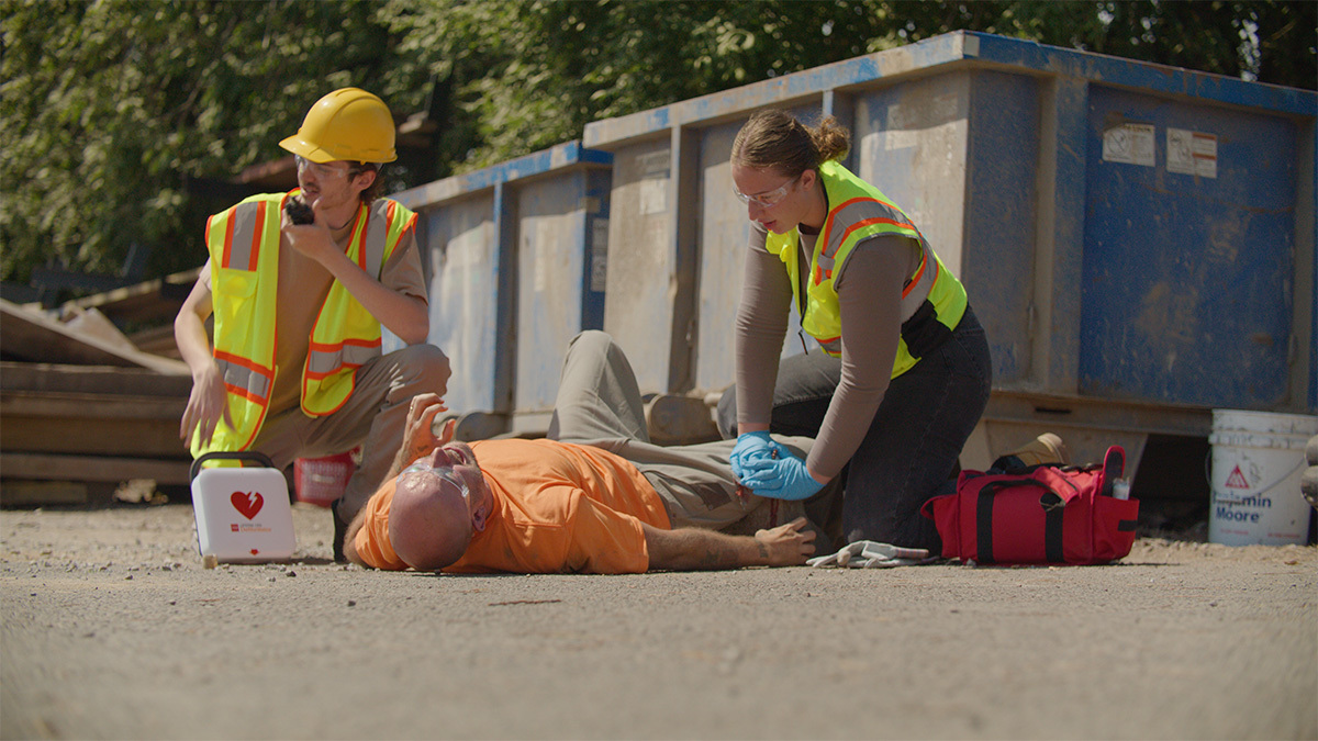 CPR AED and First Aid Training for the Construction Industry