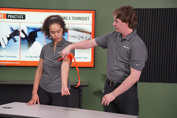 Effective Methods of Bleeding Control DSC6389 Effective Methods of Bleeding Control DSC6389