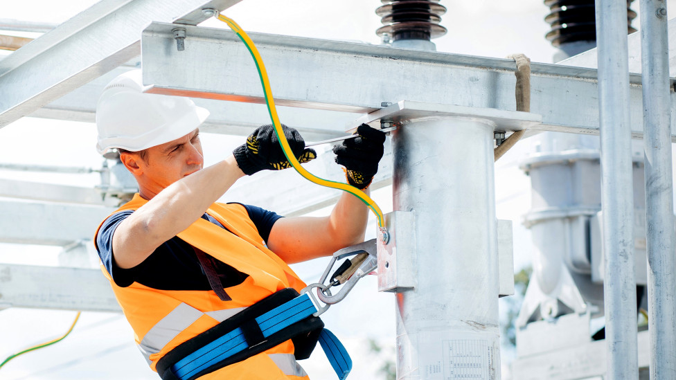 418-03 - Protective Relays